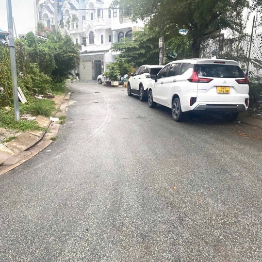 Nhà KDC Petechim Nhà Cao Tầng Đồng Bộ Đường Huỳnh Tấn Phát - Nhà Bè