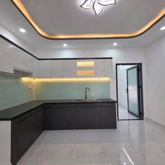 NHÀ HẺM XE HƠI 6M ĐƯỜNG HUỲNH TẤN PHÁT - THỊ TRẤN NHÀ BÈ