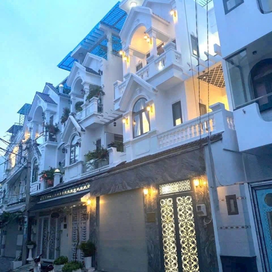 Nhà KDC Petechim Nhà Cao Tầng Đồng Bộ Đường Huỳnh Tấn Phát - Nhà Bè