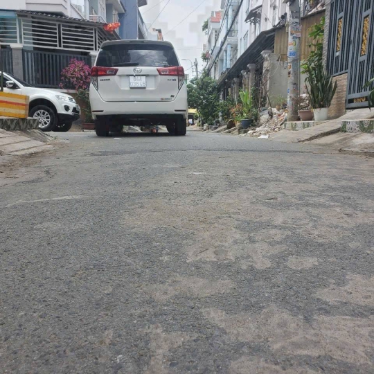 Nhà 3 Tầng - Mặt tiền đường chính thông 7M  “Vị Trí KDMB“