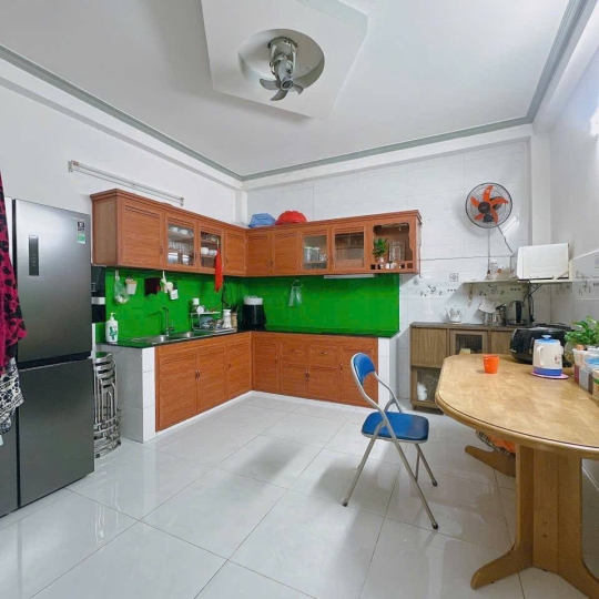 Lô nhì 2295 Huỳnh Tấn Phát, Thị Trấn Nhà Bè