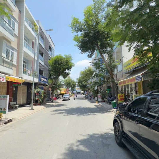 Nhà gần chung cư Bellaza, phường Phú Mỹ, Quận 7