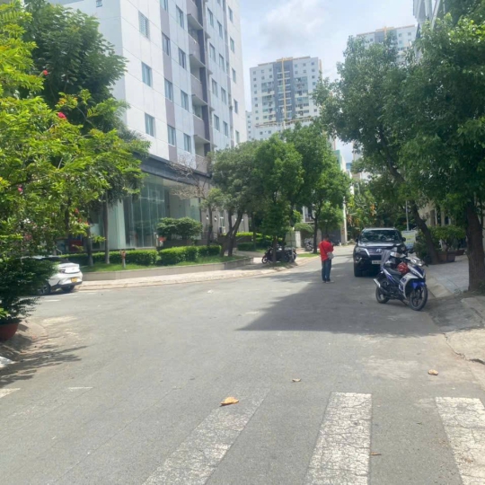 Nhà phố ở khu công ích Q4, .P Phú Mỹ, Q7 