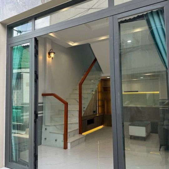 Nhà LÔ NHÌ số 56 Nguyễn Văn Linh 