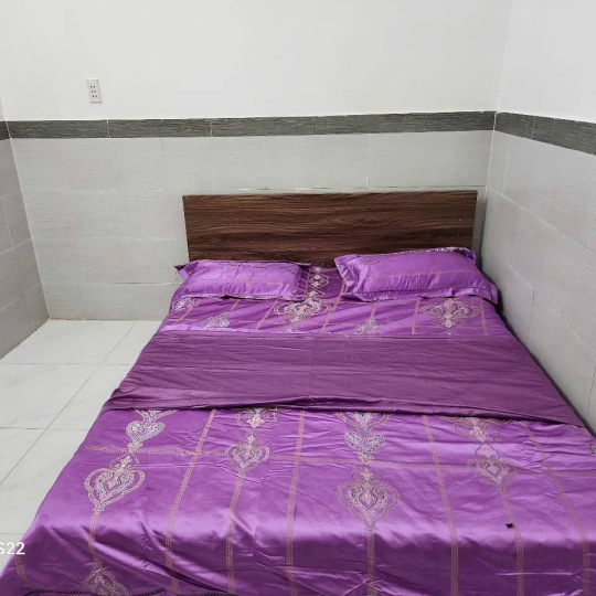 nhà cấp 4, mặt tiền đường Nguyễn Bình 