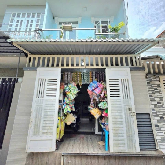 Nhà 1 lầu mặt tiền hẻm chính - kinh doanh buôn bán tốt Huỳnh Tấn Phát - Nhà Bè