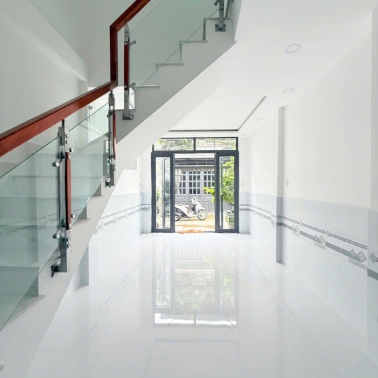 Nhà hẻm ôtô Huỳnh Tấn Phát, thị trấn Nhà Bè